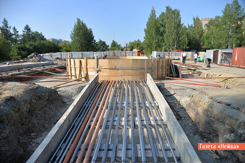 Строительство фонтана в Новоуральске