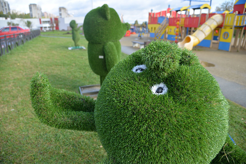 Пятачок на бульваре Фоменко