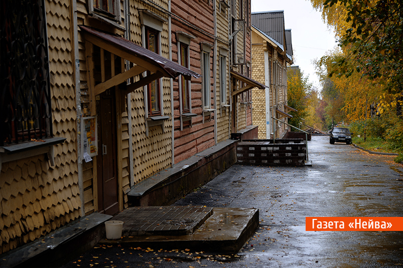 "Чешуйчатые" дома на Ленина, Новоуральск