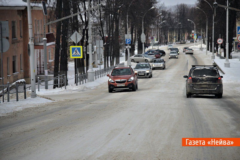 Уборка дорог в Новоуральске