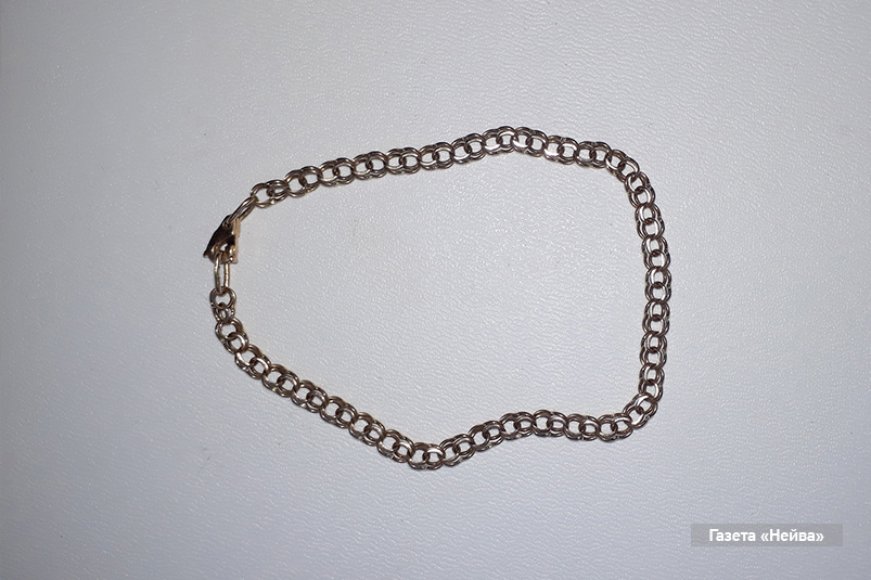 Новоуральский подросток украл золото