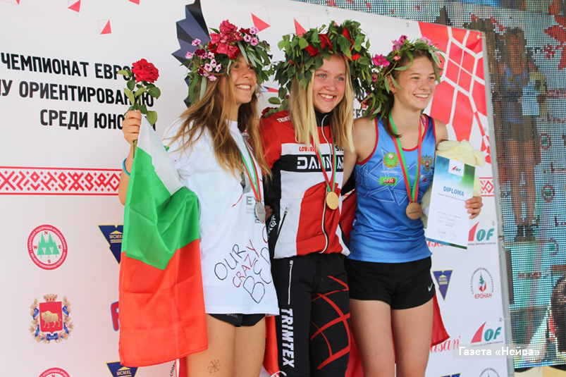Олеся (справа) — пока третья на чемпионате Европы. Олеся Рязанова, спортивное ориентрование