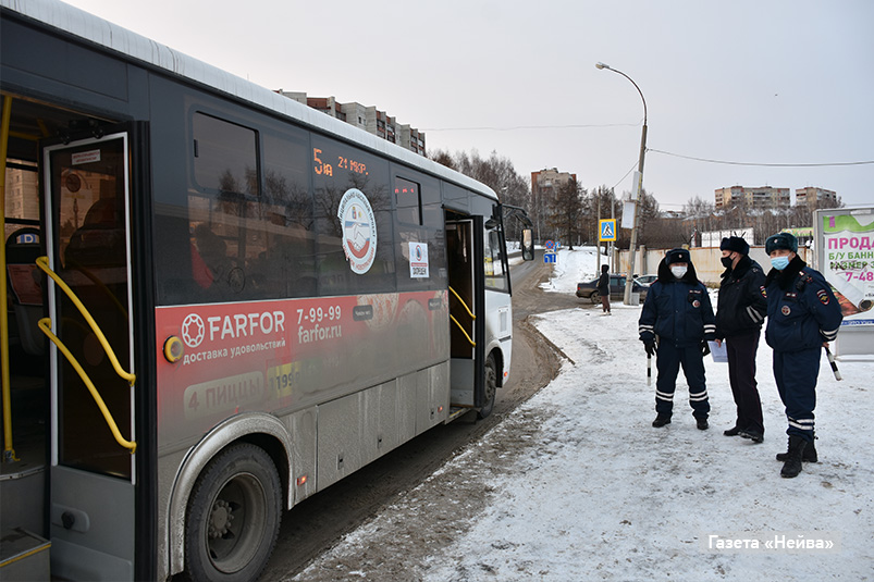 масочный рейд, Новоуральск