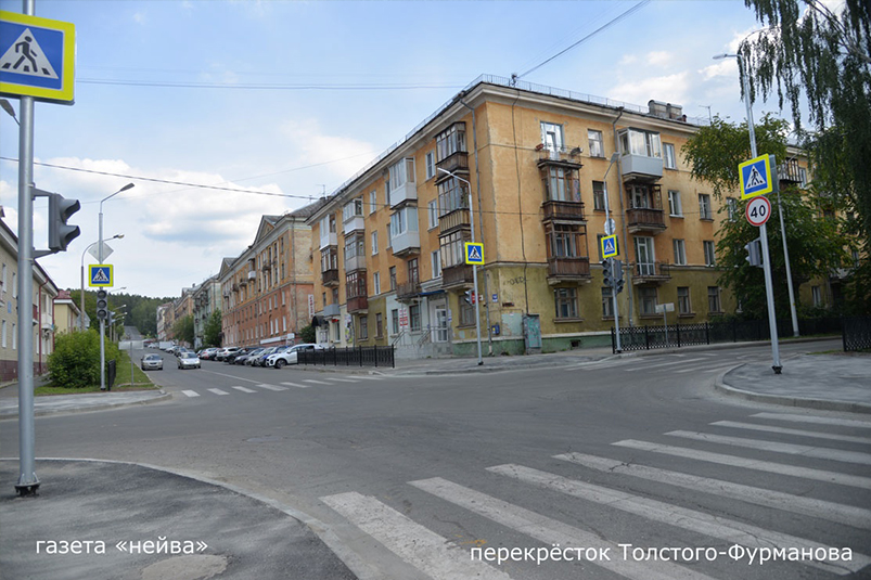 Светофор на Льва Толстого, Новоуральск