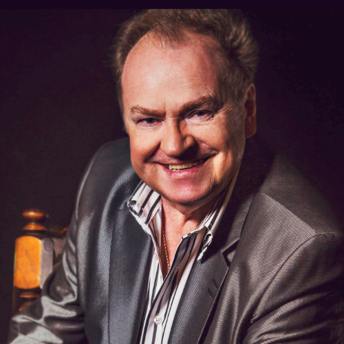 Владимир Пухарев, заслуженный артист России: