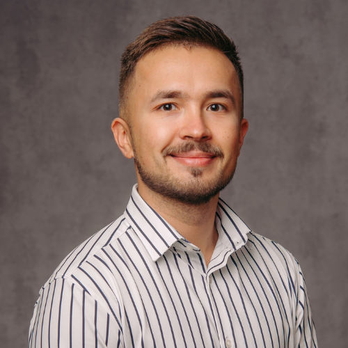 Кирилл БУЗМАКОВ, дирижер Театра музыки, драмы и комедии: