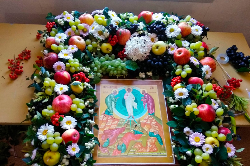 Украшение храма