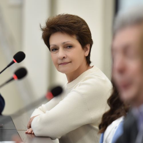 Инна ЛОБОВА, заместитель главы НГО  по социальной политике: